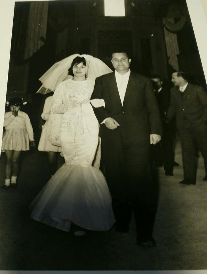 matrimoni_nellecorti - Maria-Giuseppa-Di-Marino-e-Giovanni-Guarino.-San-Pietro-Apostolo-06.04.1961.jpg