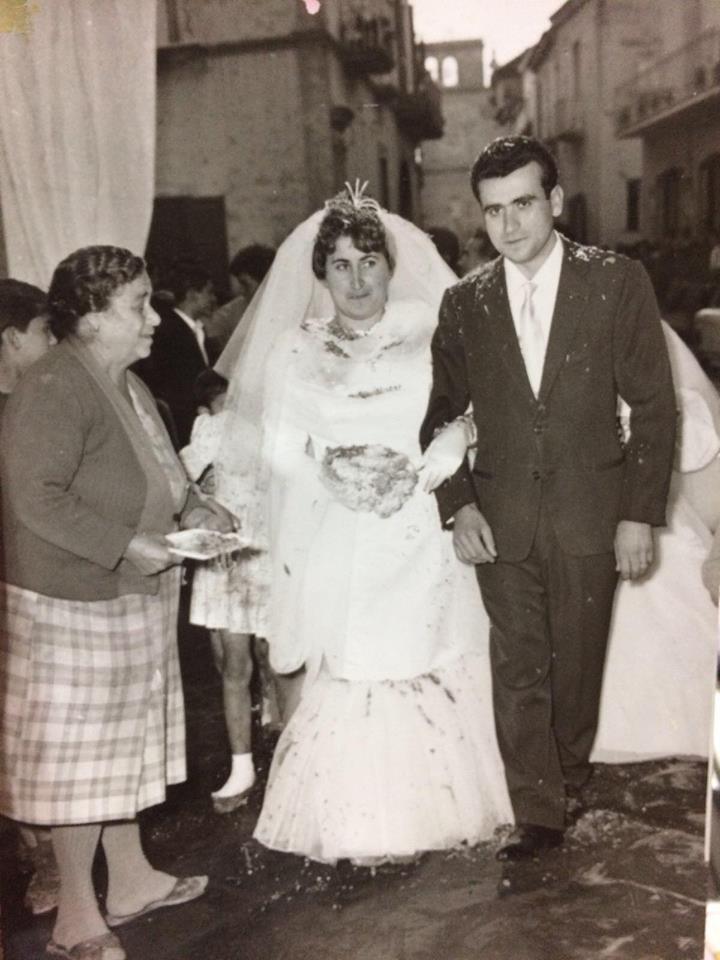 matrimoni_nellecorti - Matrimonio-di-Barretta-Luigi-e-orabona-marialuigia-24.10.1963.jpg